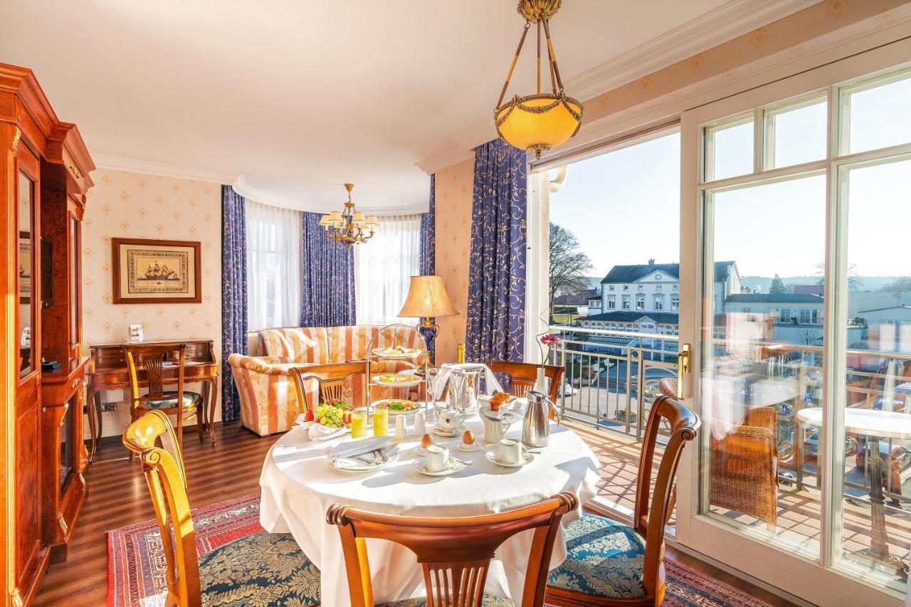 Seetelhotel Ahlbecker Hof ゼーバート・ヘリングスドルフ エクステリア 写真